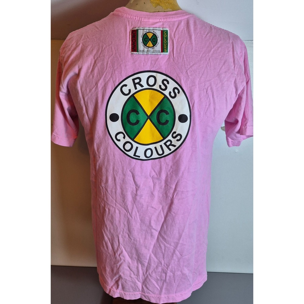 Vintage Cross Colours Mens Hip Hop T-Shirt Medium Pink Graphic Print